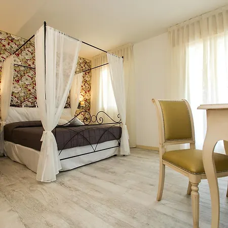 Guest House Dolce Laguna Tessera Exterior photo
