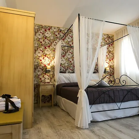 Guest House Dolce Laguna Tessera Exterior photo